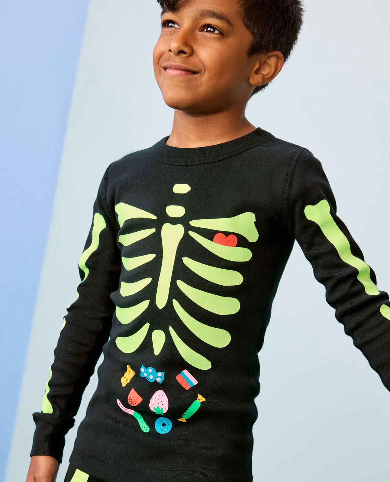 Halloween Glow-in-the-Dark HannaJams™ Pajama Set - Image 4