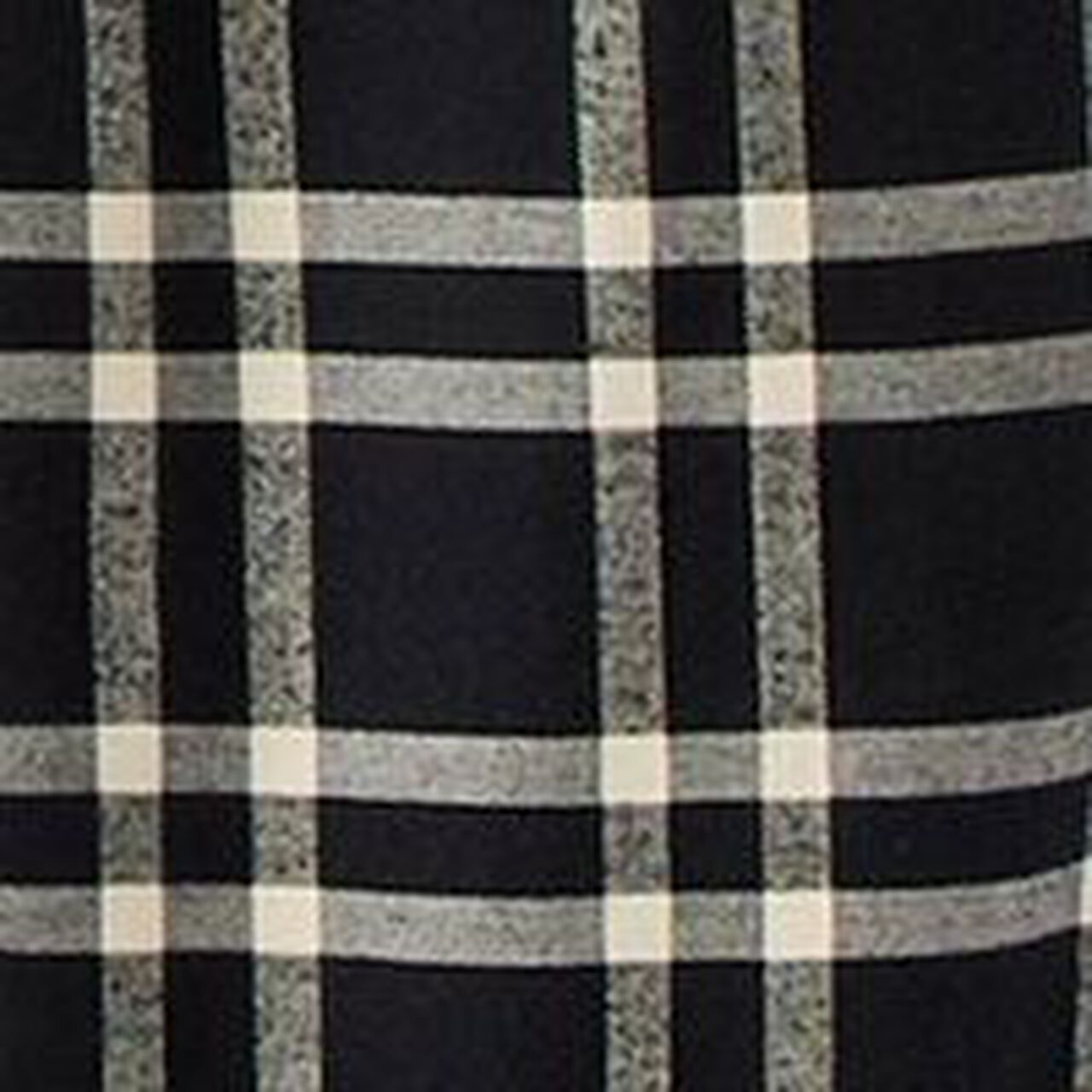 Women's Holiday Flannel Pajama Set - Image 6