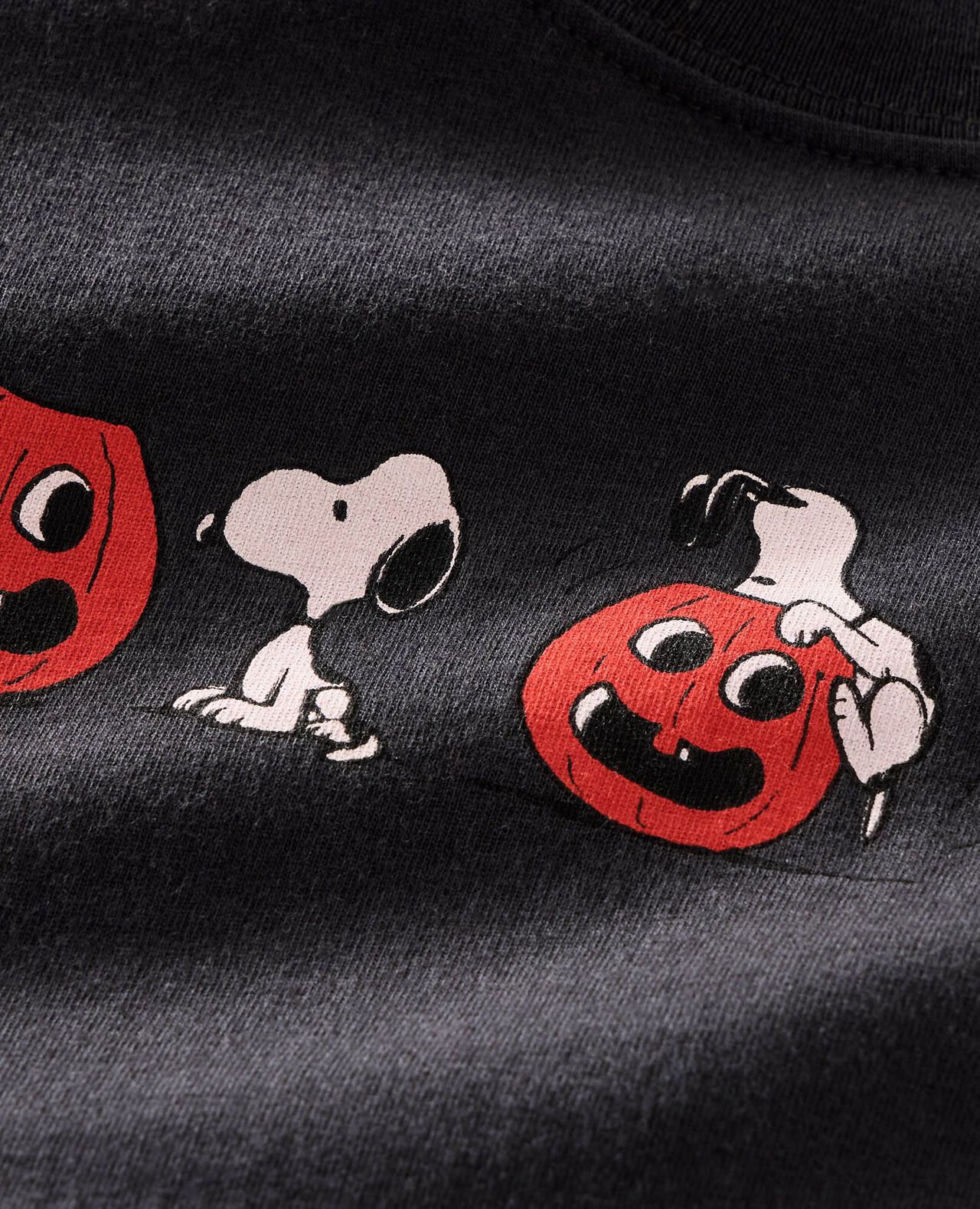 Peanuts Halloween Long Sleeve Graphic T-Shirt - Image 2
