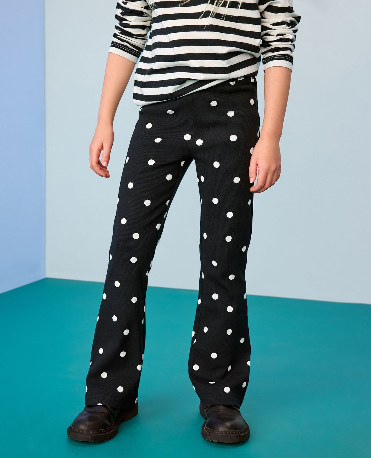 Flare Leggings - Image 4