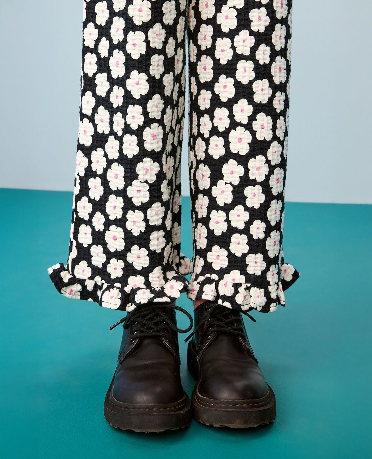 Jacquard Wide Leg Ruffle Pants - Image 6