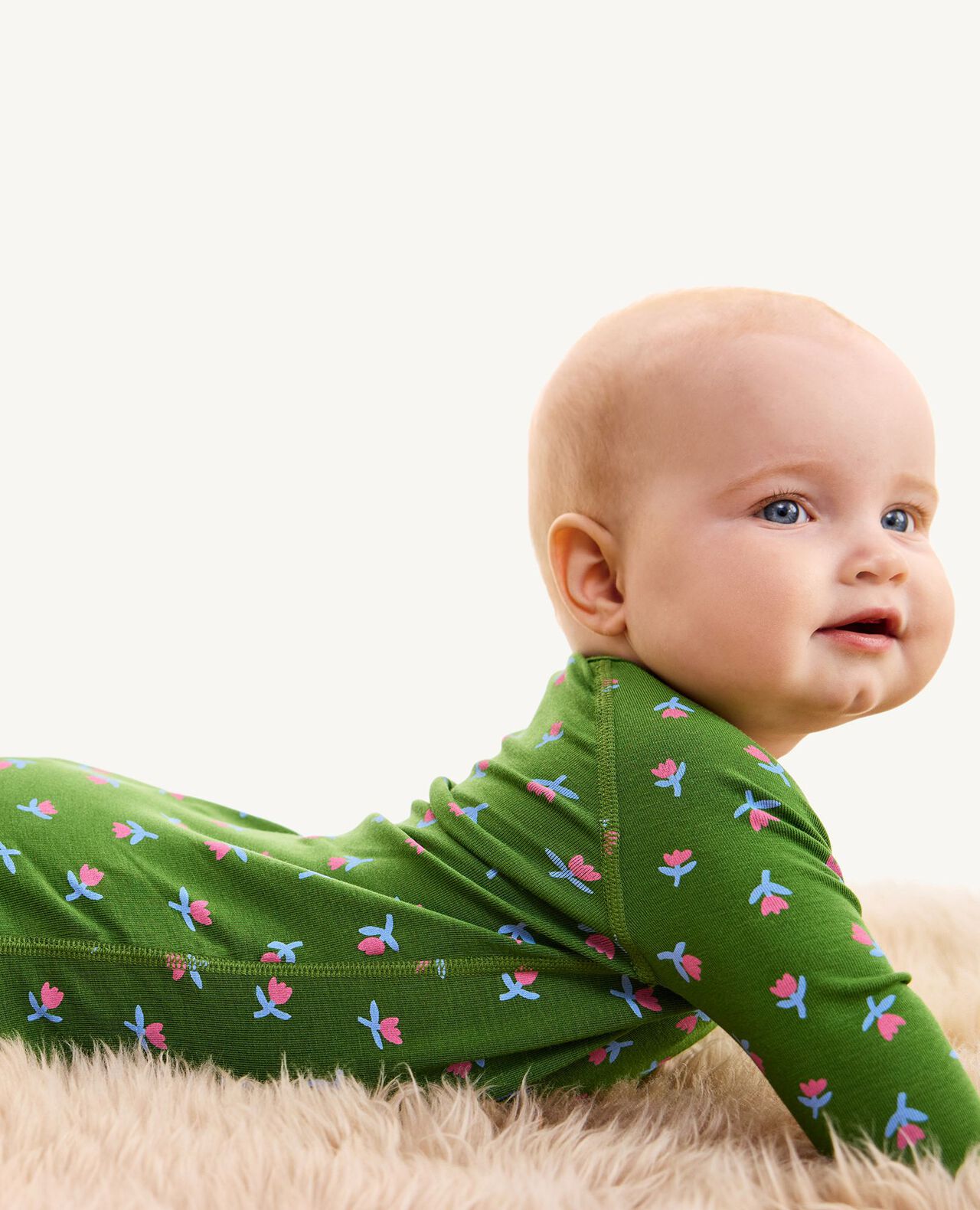 HannaSoft™ Stretch Sleeper - Image 5