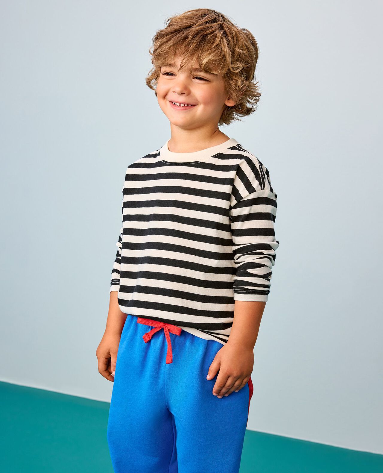 Long Sleeve Relaxed Fit T-Shirt - Image 5